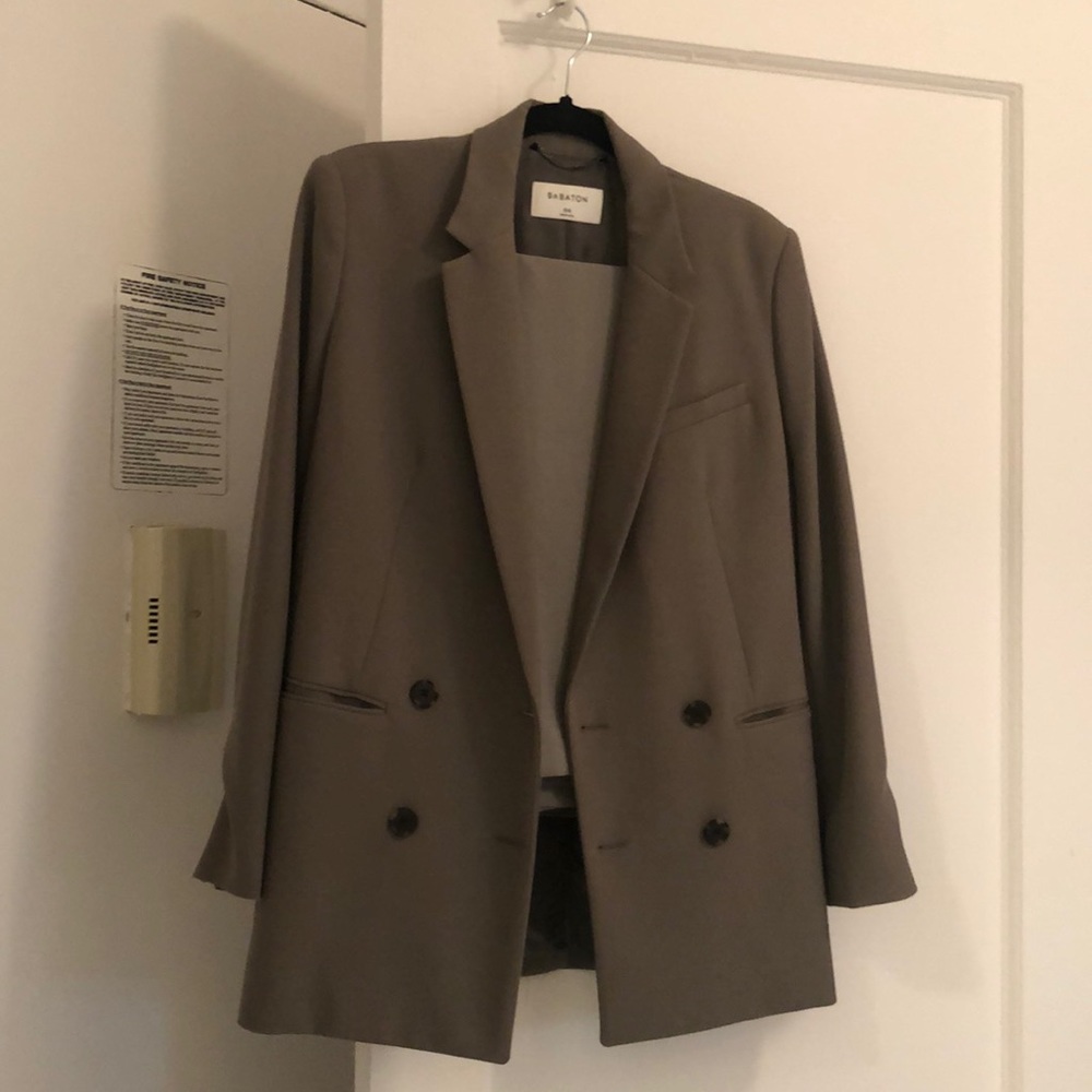 Brand new Babaton power suit jacket